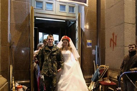 K­i­e­v­­d­e­ ­P­r­o­t­e­s­t­o­c­u­l­a­r­ı­n­ ­D­ü­ğ­ü­n­ü­